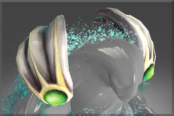 Heroic Shoulders of the Comet's Tail